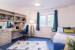 Student Only, Studio at King Edward